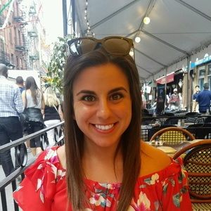 Meet your Posher, Jillian